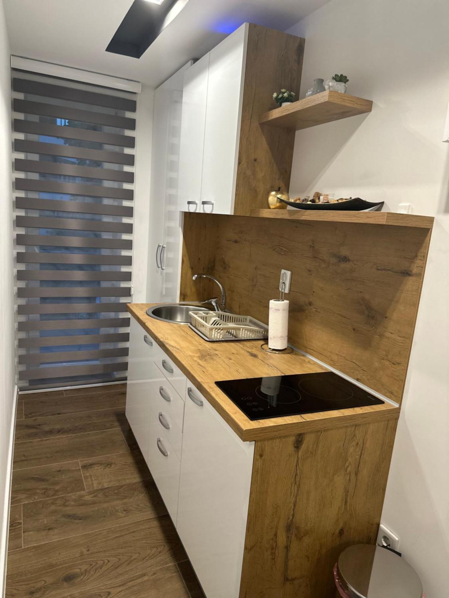 Golden Key Apartment *